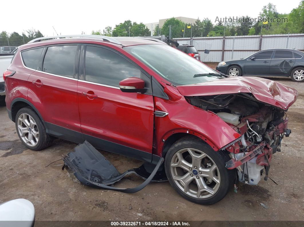 2019 Ford Escape Titanium Red vin: 1FMCU0J97KUB26605