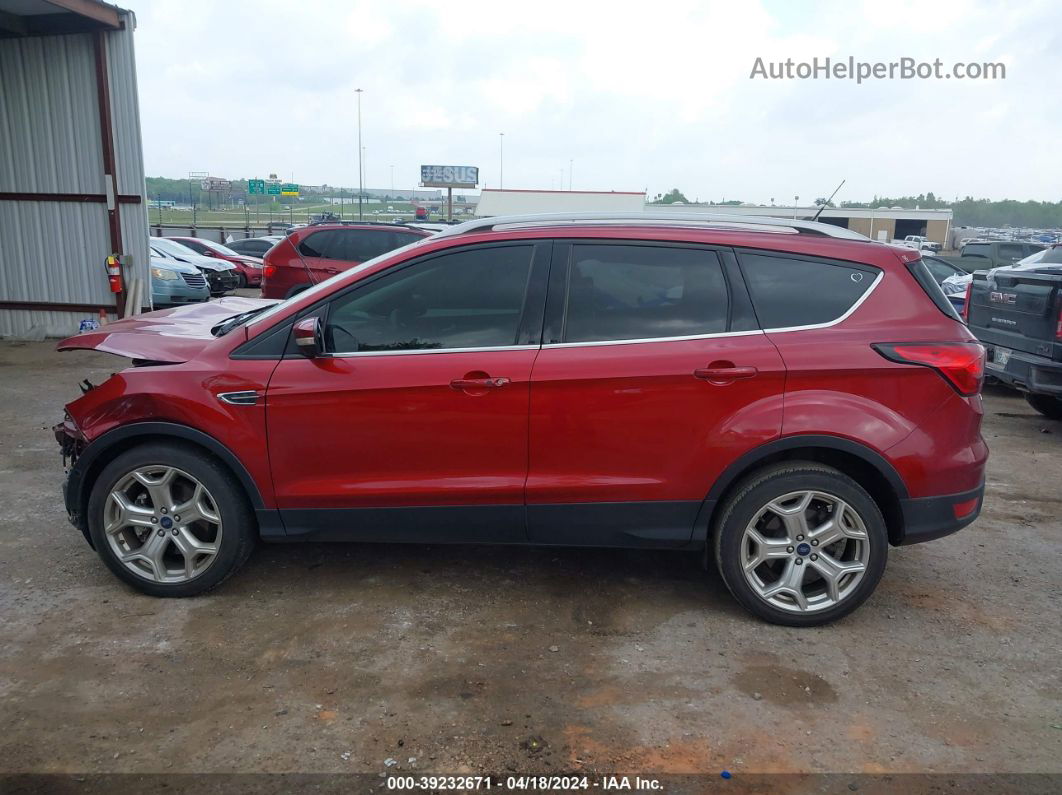 2019 Ford Escape Titanium Red vin: 1FMCU0J97KUB26605