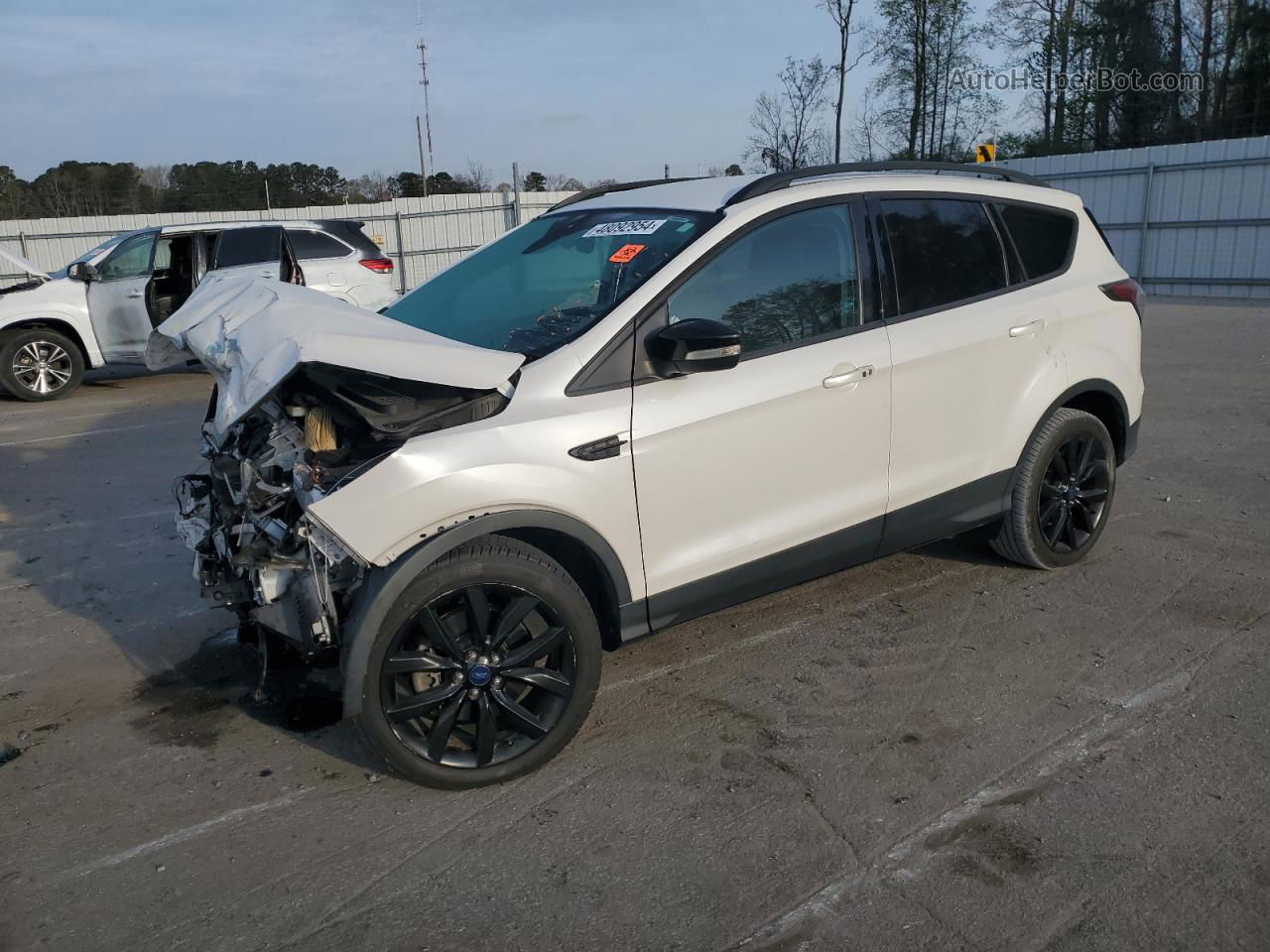 2017 Ford Escape Titanium White vin: 1FMCU0J98HUA57366