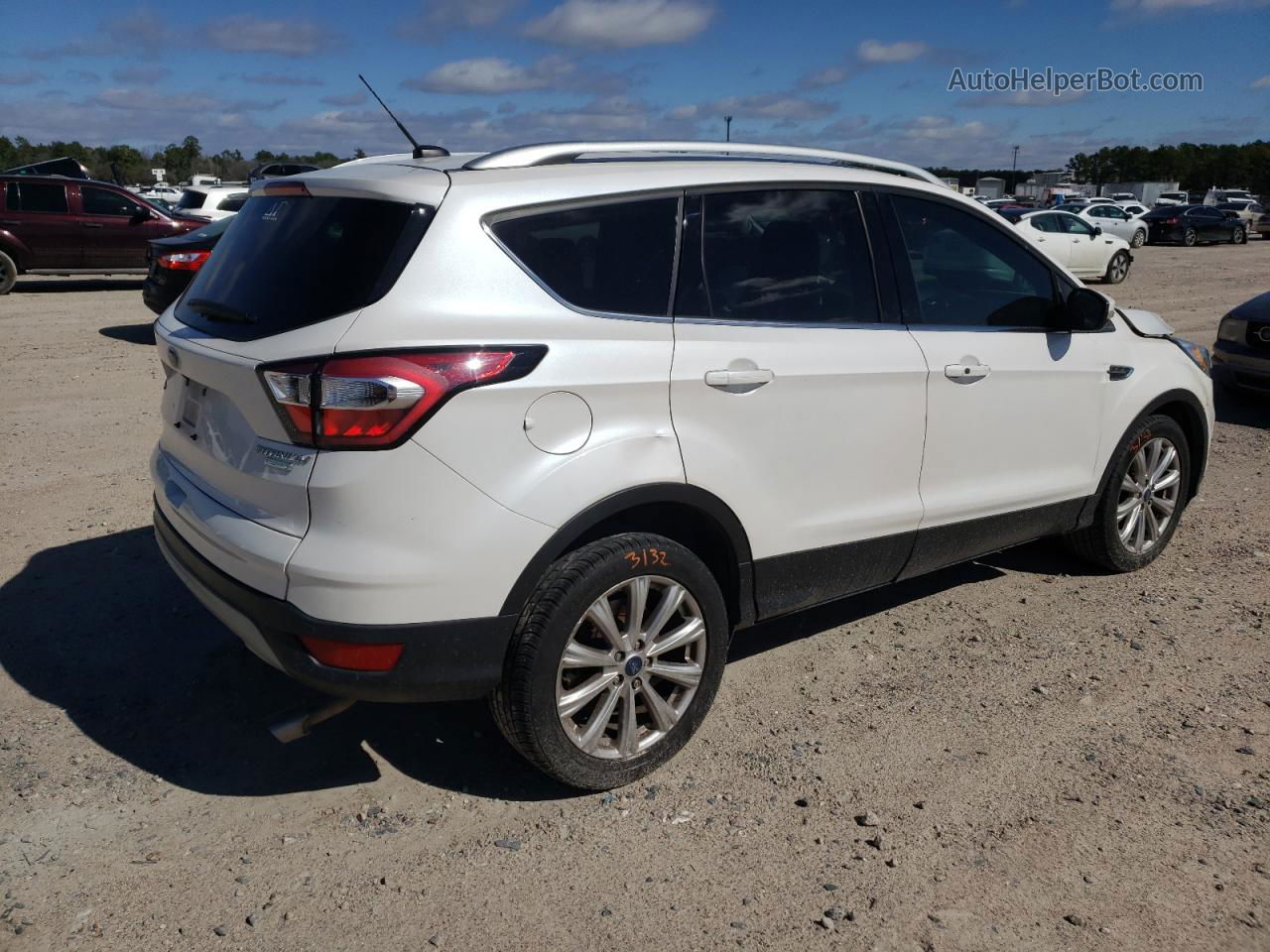 2017 Ford Escape Titanium Белый vin: 1FMCU0JD0HUC24422