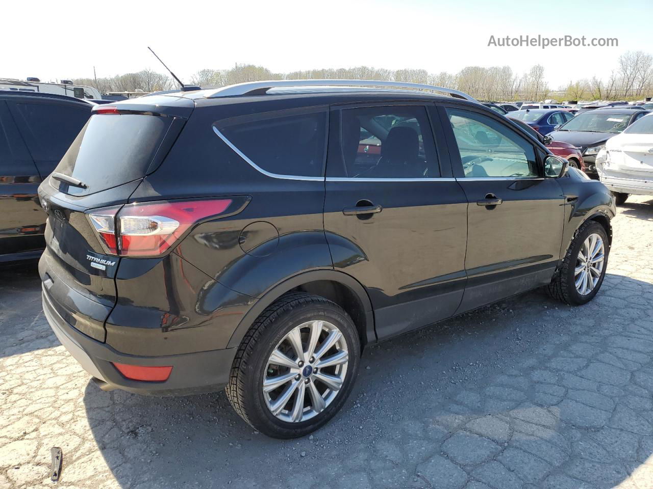 2017 Ford Escape Titanium Черный vin: 1FMCU0JD3HUC63716