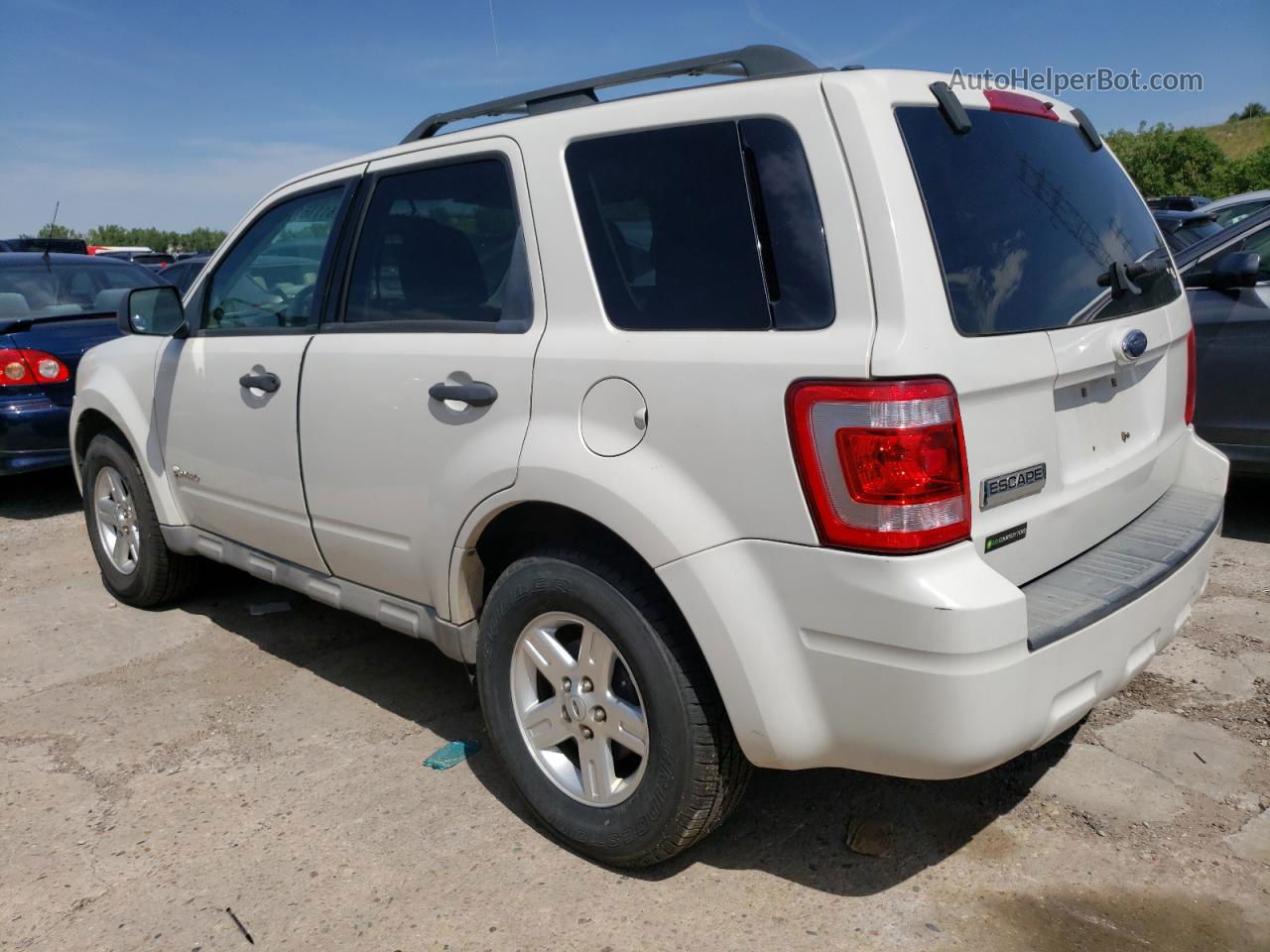 2009 Ford Escape Hybrid White vin: 1FMCU59379KC20146