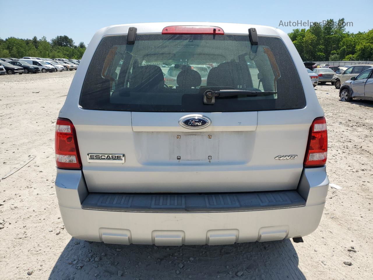 2009 Ford Escape Xls Silver vin: 1FMCU92749KB77048