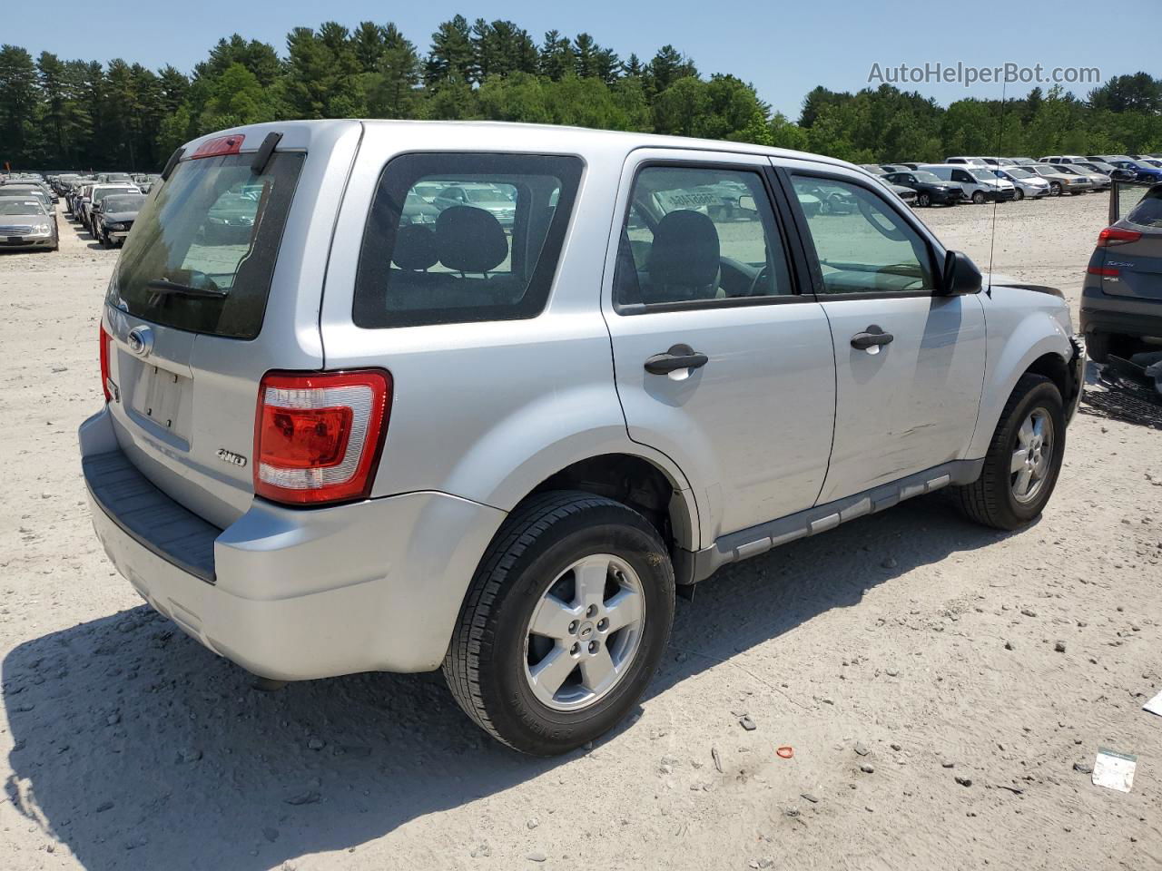 2009 Ford Escape Xls Silver vin: 1FMCU92749KB77048