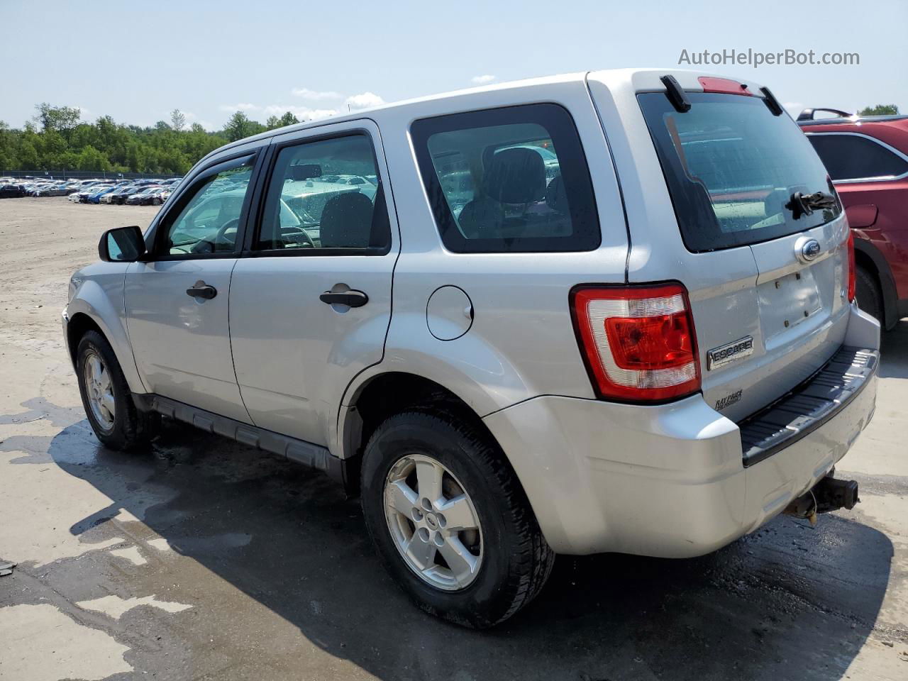 2009 Ford Escape Xls Silver vin: 1FMCU92779KB28345