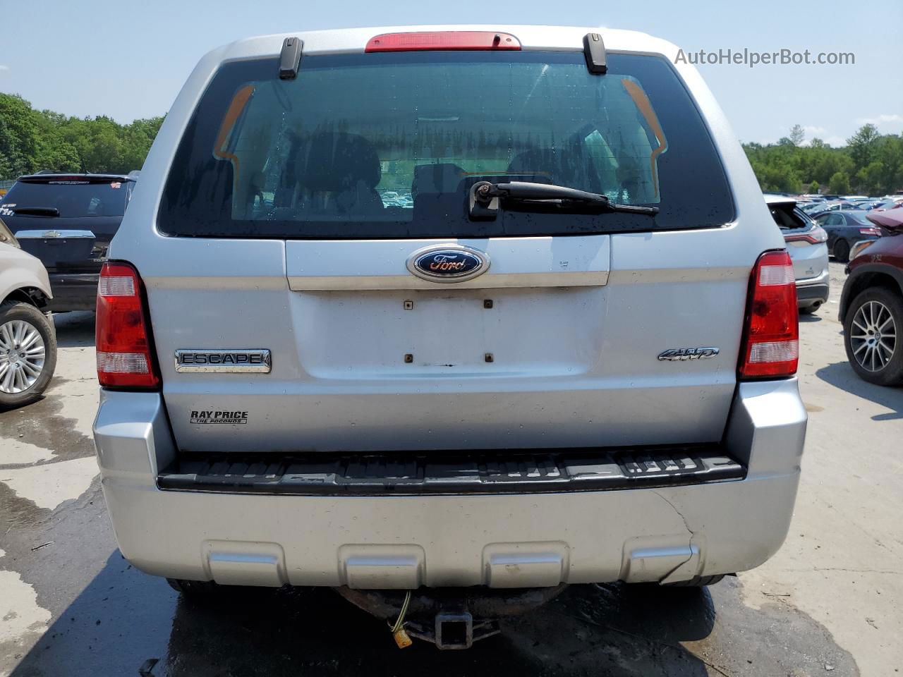 2009 Ford Escape Xls Silver vin: 1FMCU92779KB28345