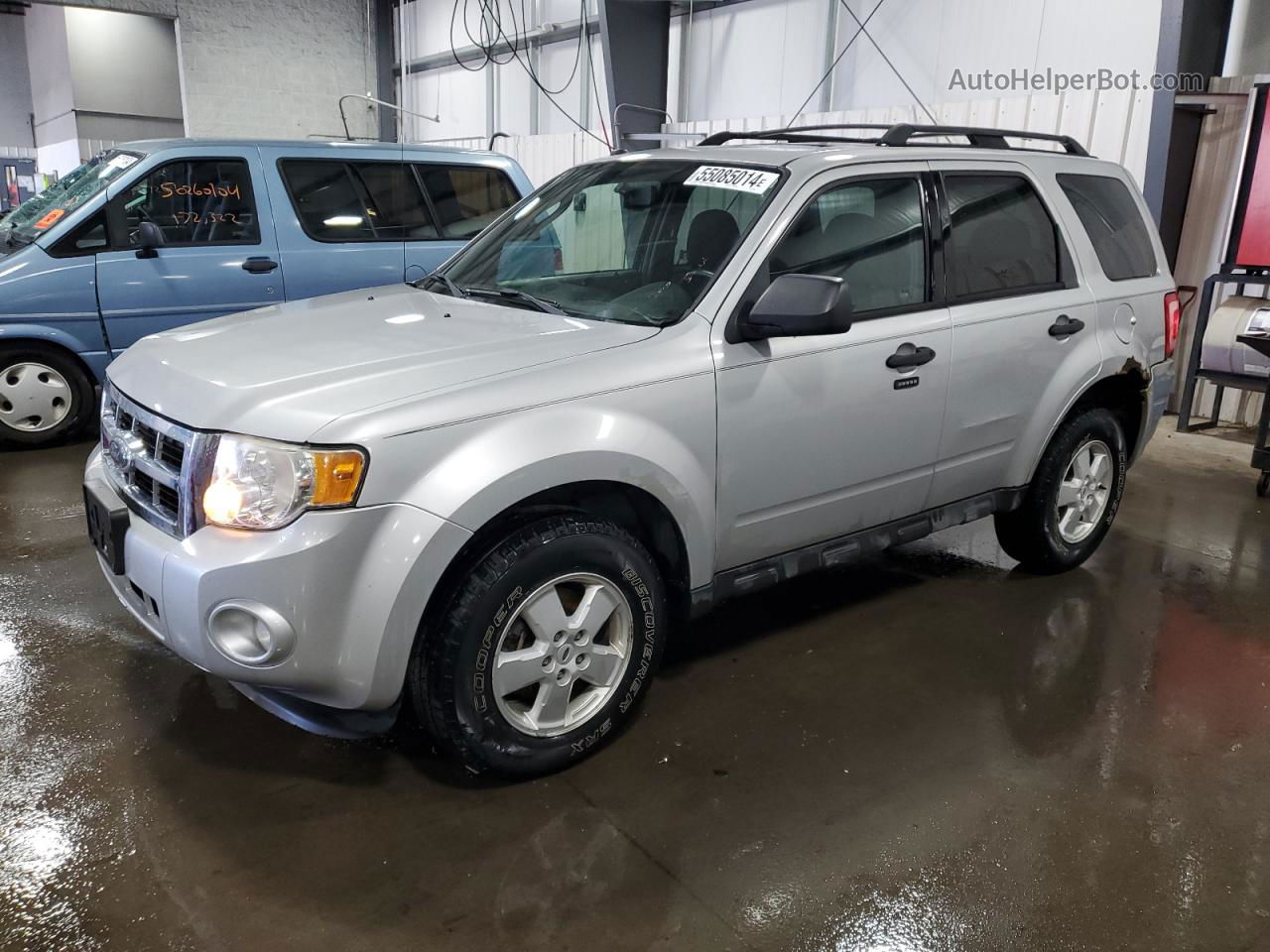 2009 Ford Escape Xlt Silver vin: 1FMCU93749KA20344