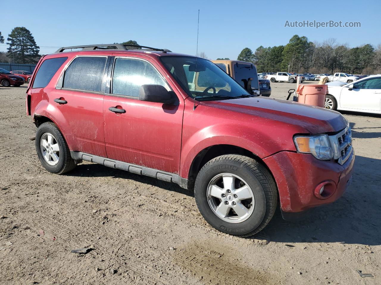 2009 Ford Escape Xlt Red vin: 1FMCU93G49KA52470