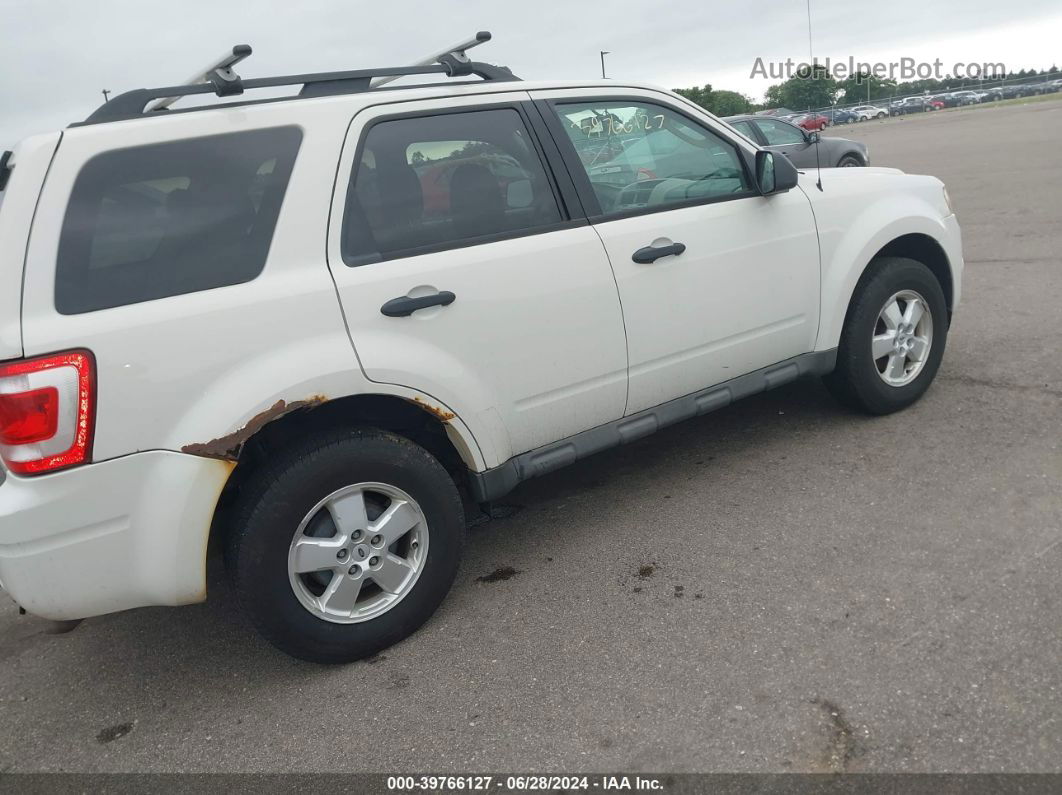 2009 Ford Escape Xlt White vin: 1FMCU93G59KC21167