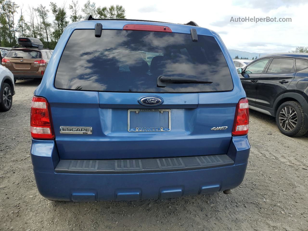 2009 Ford Escape Xlt Blue vin: 1FMCU93GX9KA04049