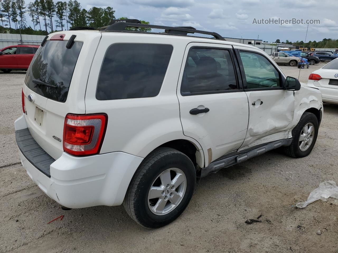 2009 Ford Escape Xlt White vin: 1FMCU93GX9KB77148