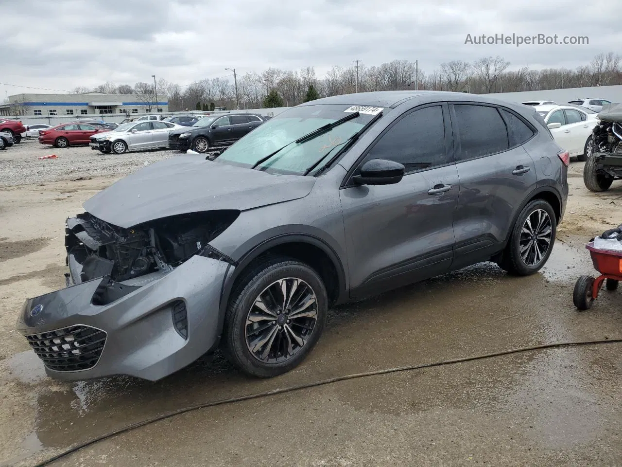 2021 Ford Escape Se Gray vin: 1FMCU9G6XMUA10156