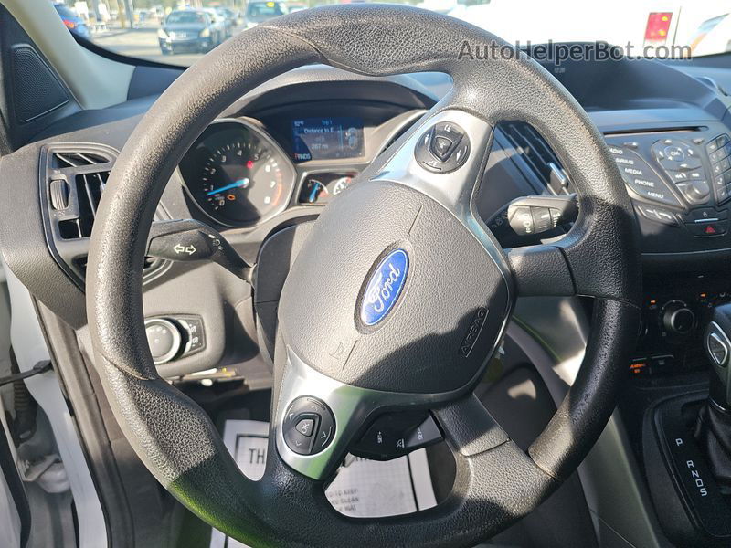 2015 Ford Escape Se Белый vin: 1FMCU9G92FUC00563