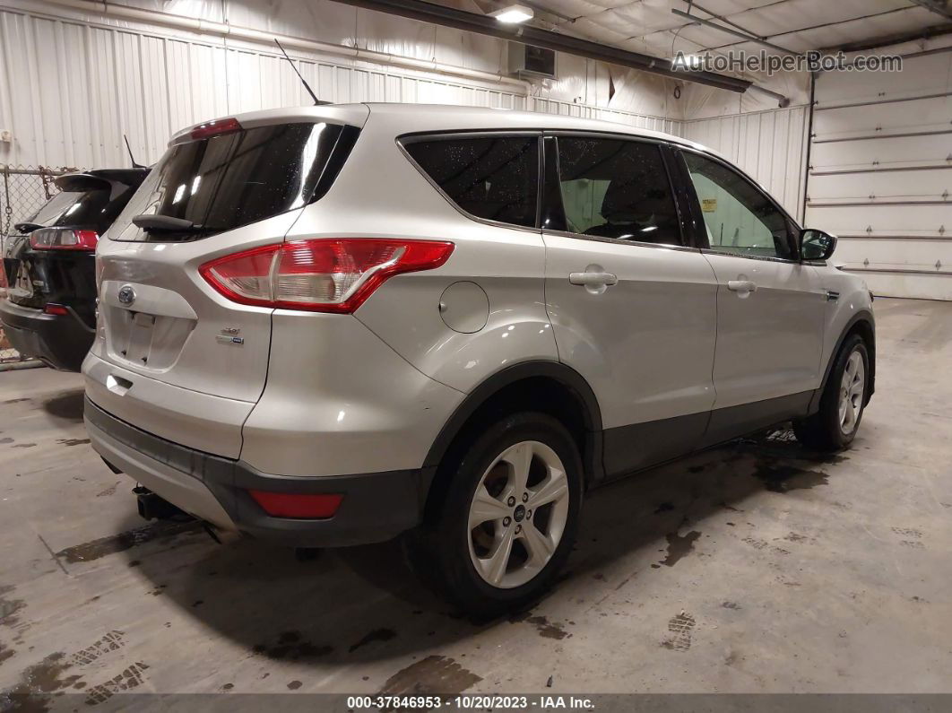 2016 Ford Escape Se Серебряный vin: 1FMCU9G92GUB63161