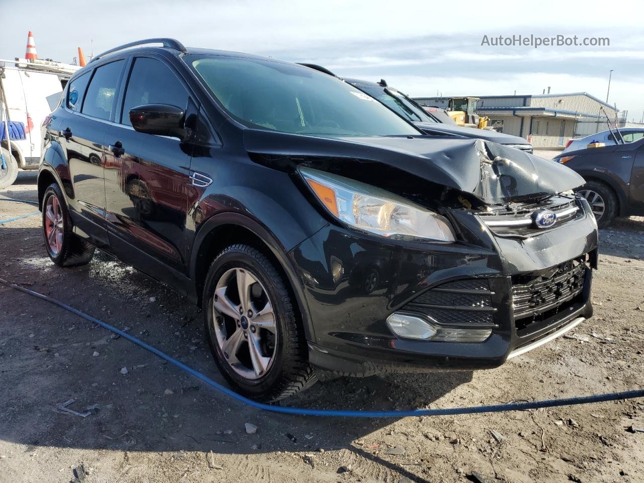 2014 Ford Escape Se Черный vin: 1FMCU9G93EUC47700