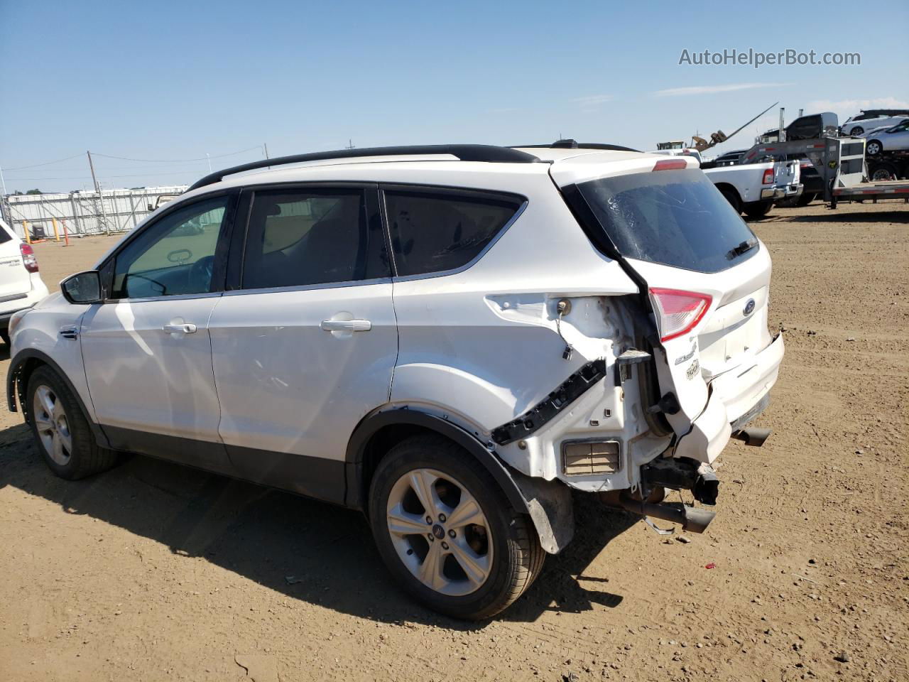 2016 Ford Escape Se Белый vin: 1FMCU9G93GUB15359