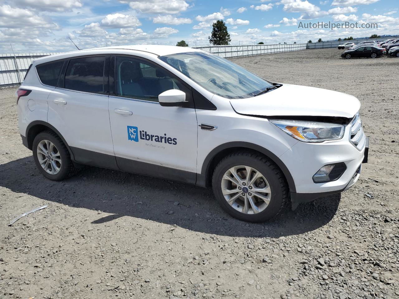 2017 Ford Escape Se White vin: 1FMCU9G93HUC53226