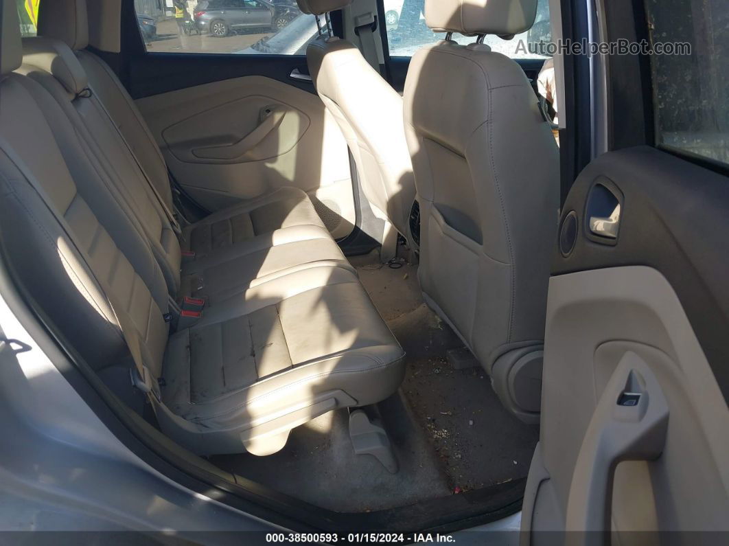 2015 Ford Escape Se Серебряный vin: 1FMCU9G96FUB41274