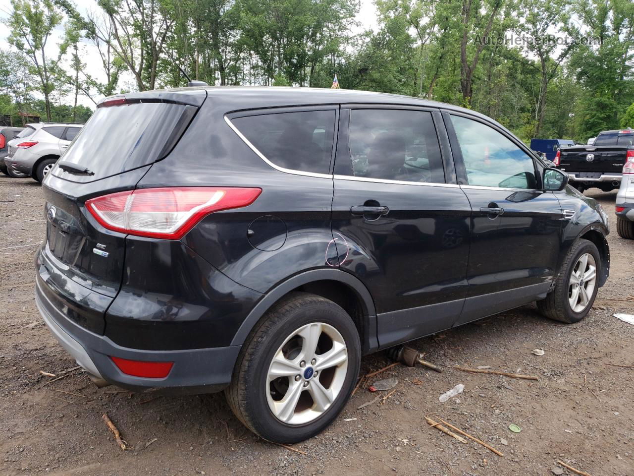 2014 Ford Escape Se Черный vin: 1FMCU9G98EUB91334