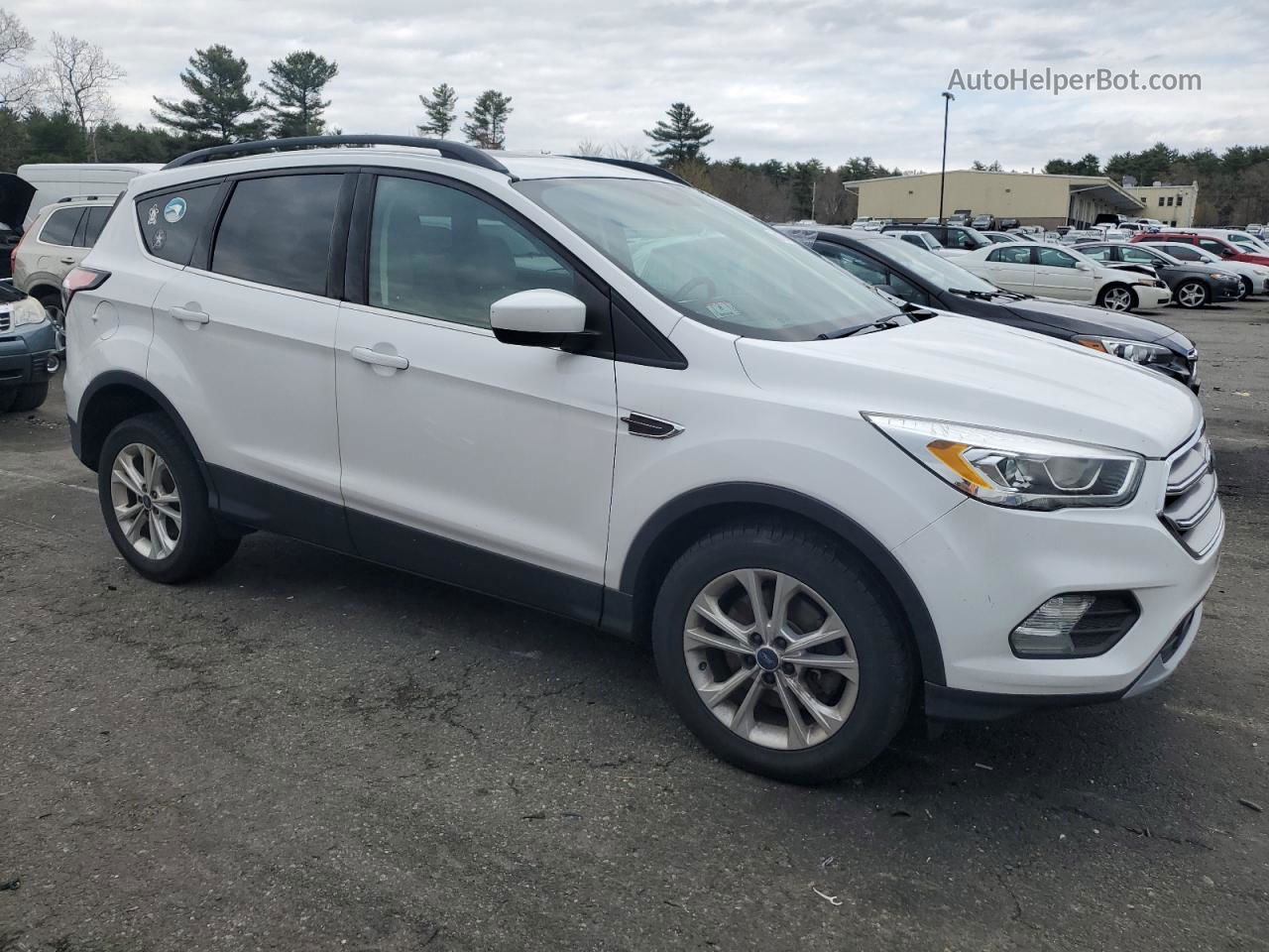 2017 Ford Escape Se White vin: 1FMCU9G98HUA25707