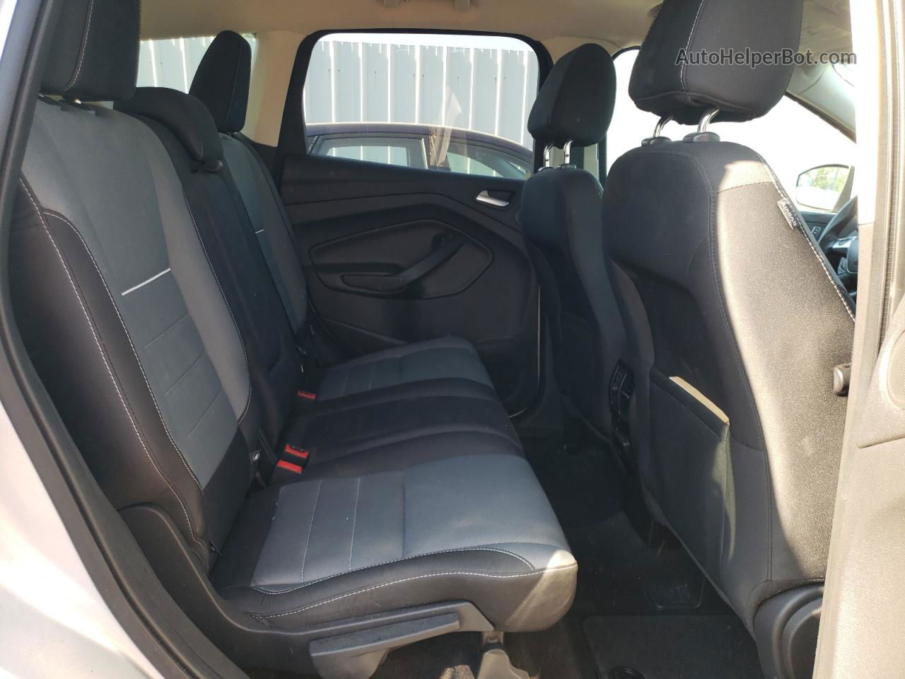 2014 Ford Escape Se Серебряный vin: 1FMCU9G99EUA11889