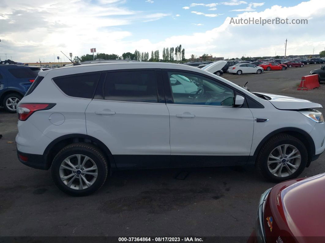 2017 Ford Escape Se Белый vin: 1FMCU9G99HUA16000