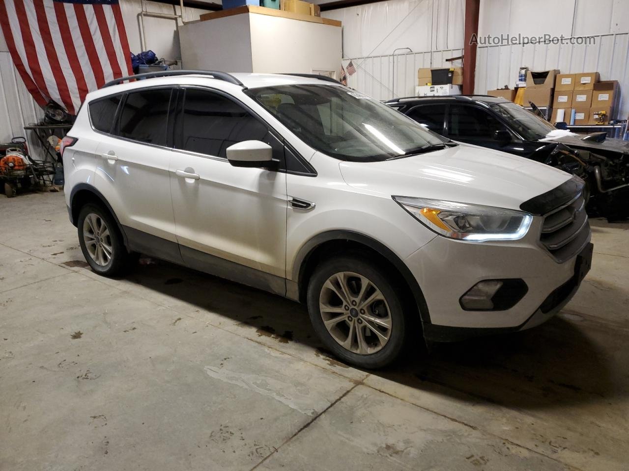 2017 Ford Escape Se White vin: 1FMCU9G9XHUD96092