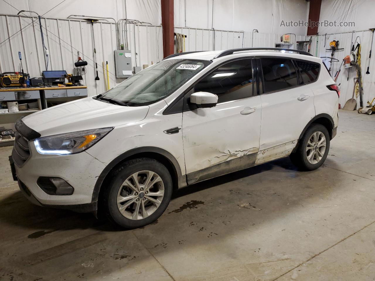 2017 Ford Escape Se White vin: 1FMCU9G9XHUD96092