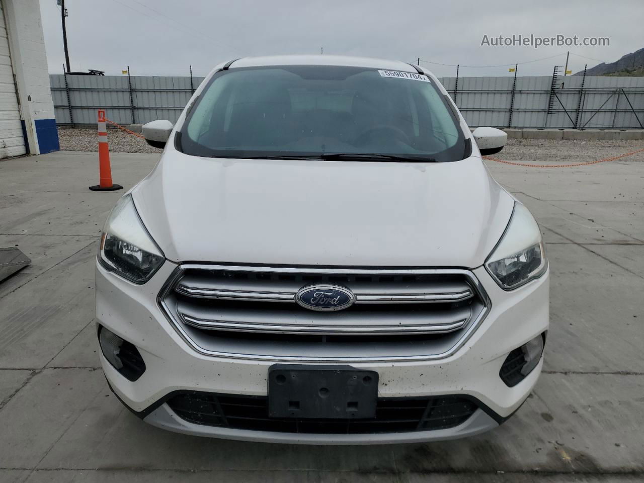 2017 Ford Escape Se White vin: 1FMCU9GD1HUD20779