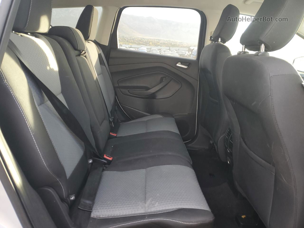 2019 Ford Escape Se Silver vin: 1FMCU9GD1KUB10061