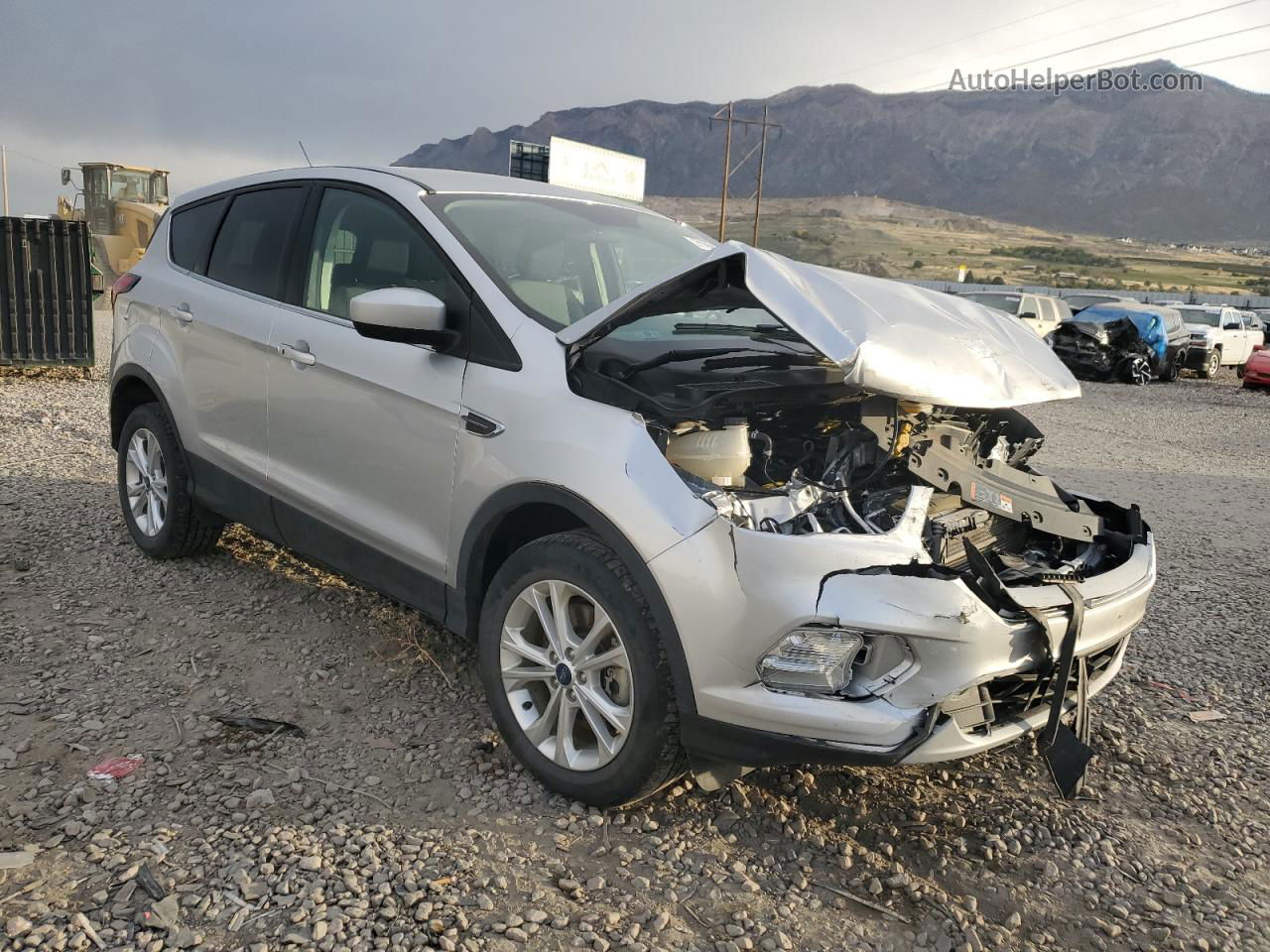 2019 Ford Escape Se Silver vin: 1FMCU9GD1KUB10061