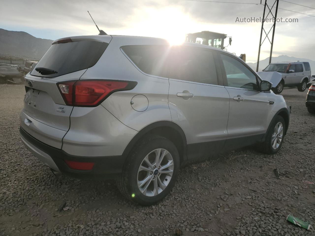 2019 Ford Escape Se Silver vin: 1FMCU9GD1KUB10061