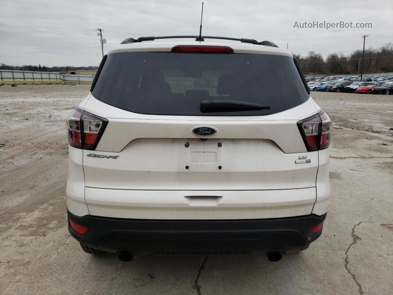 2017 Ford Escape Se White vin: 1FMCU9GD2HUA91397