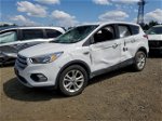 2019 Ford Escape Se White vin: 1FMCU9GD3KUA07823