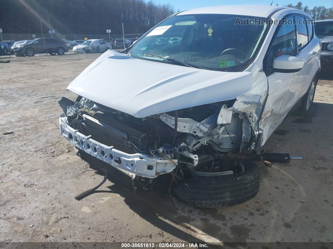 2019 Ford Escape Se White vin: 1FMCU9GD3KUA39638