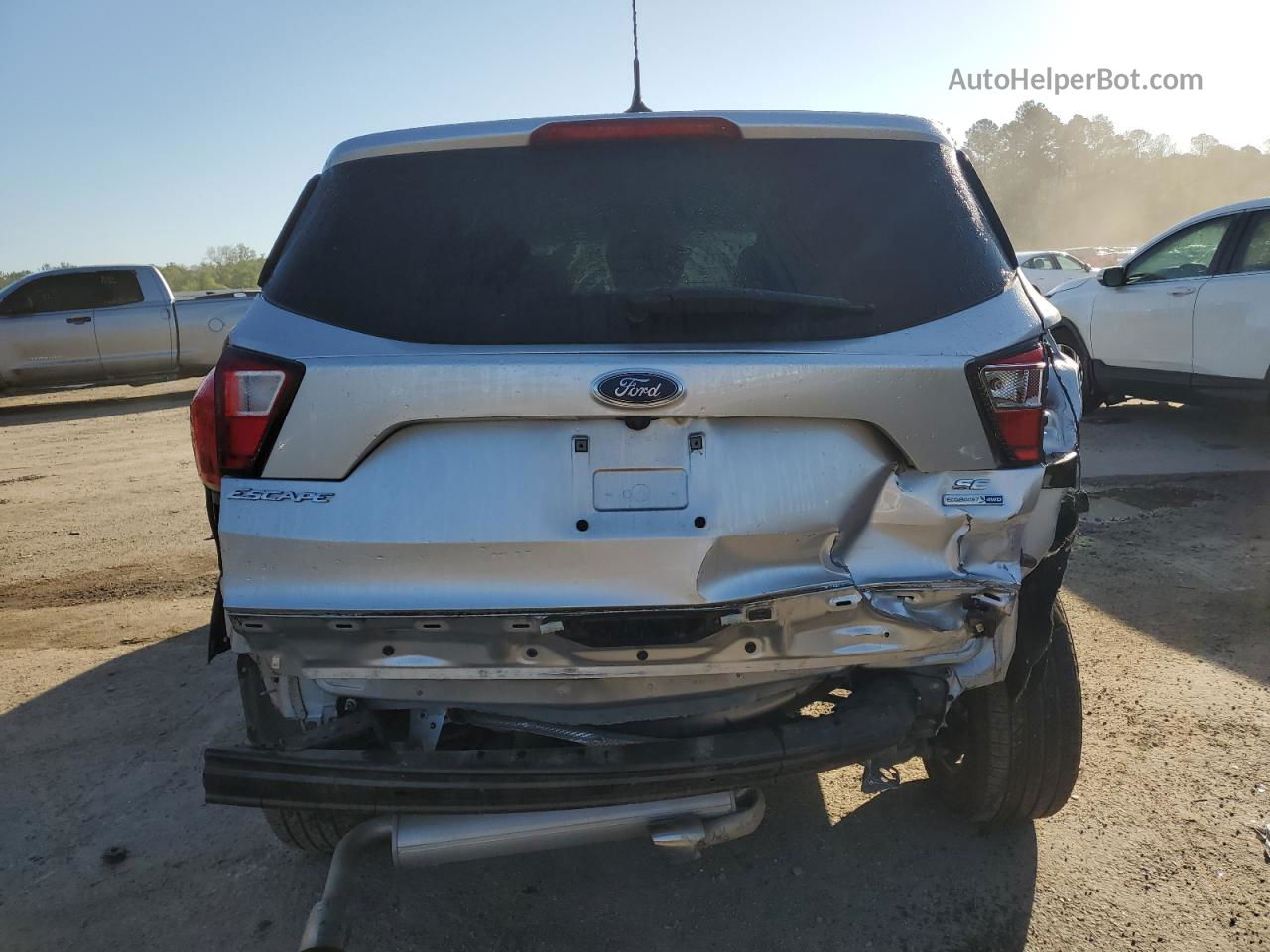 2019 Ford Escape Se Silver vin: 1FMCU9GD3KUA74440