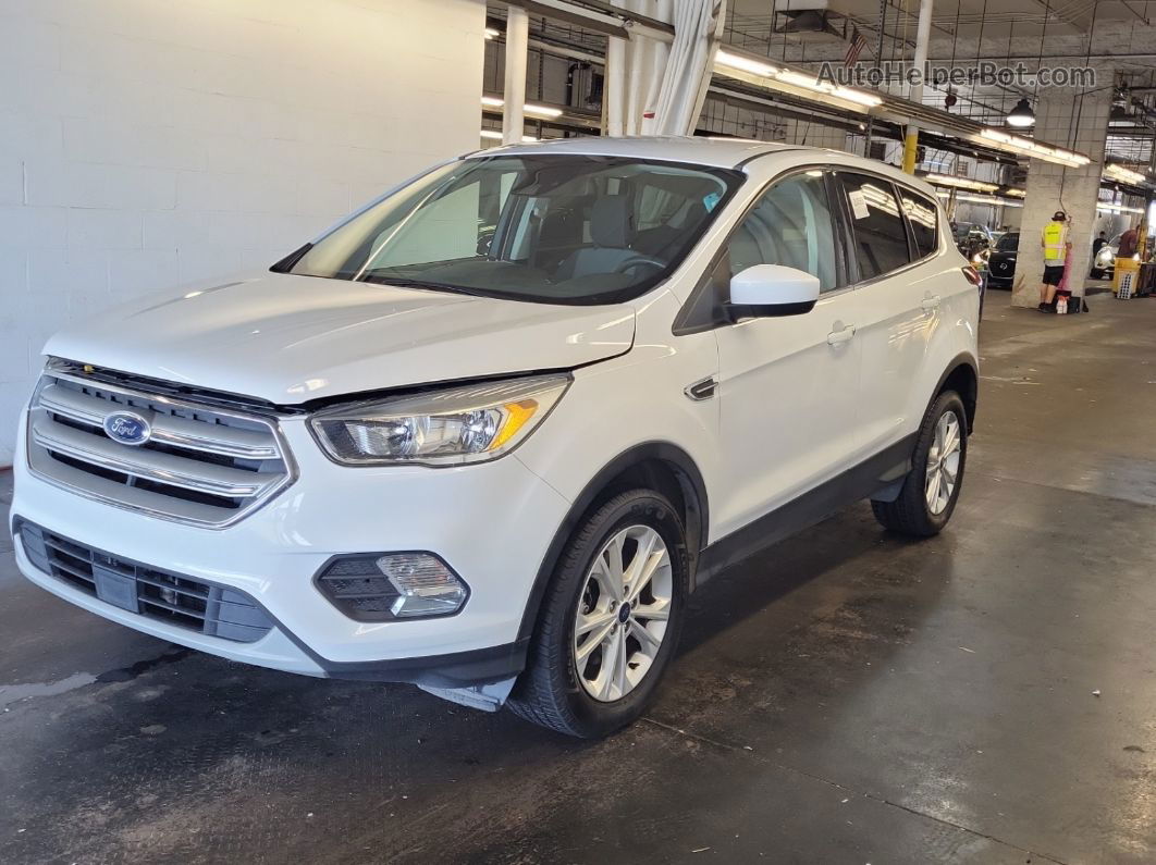 2019 Ford Escape Se Unknown vin: 1FMCU9GD3KUB82525