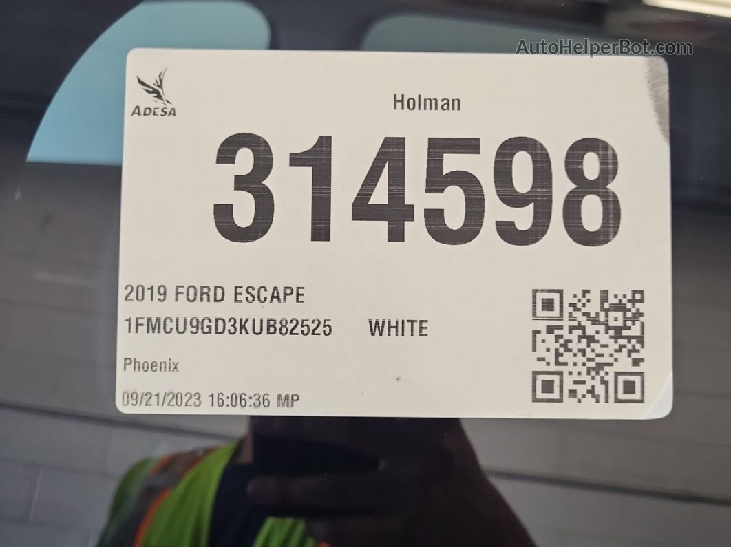 2019 Ford Escape Se Unknown vin: 1FMCU9GD3KUB82525