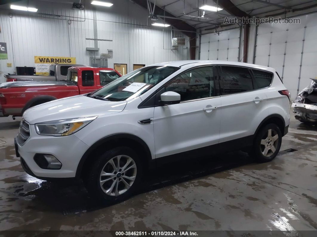 2017 Ford Escape Se White vin: 1FMCU9GD4HUB61899