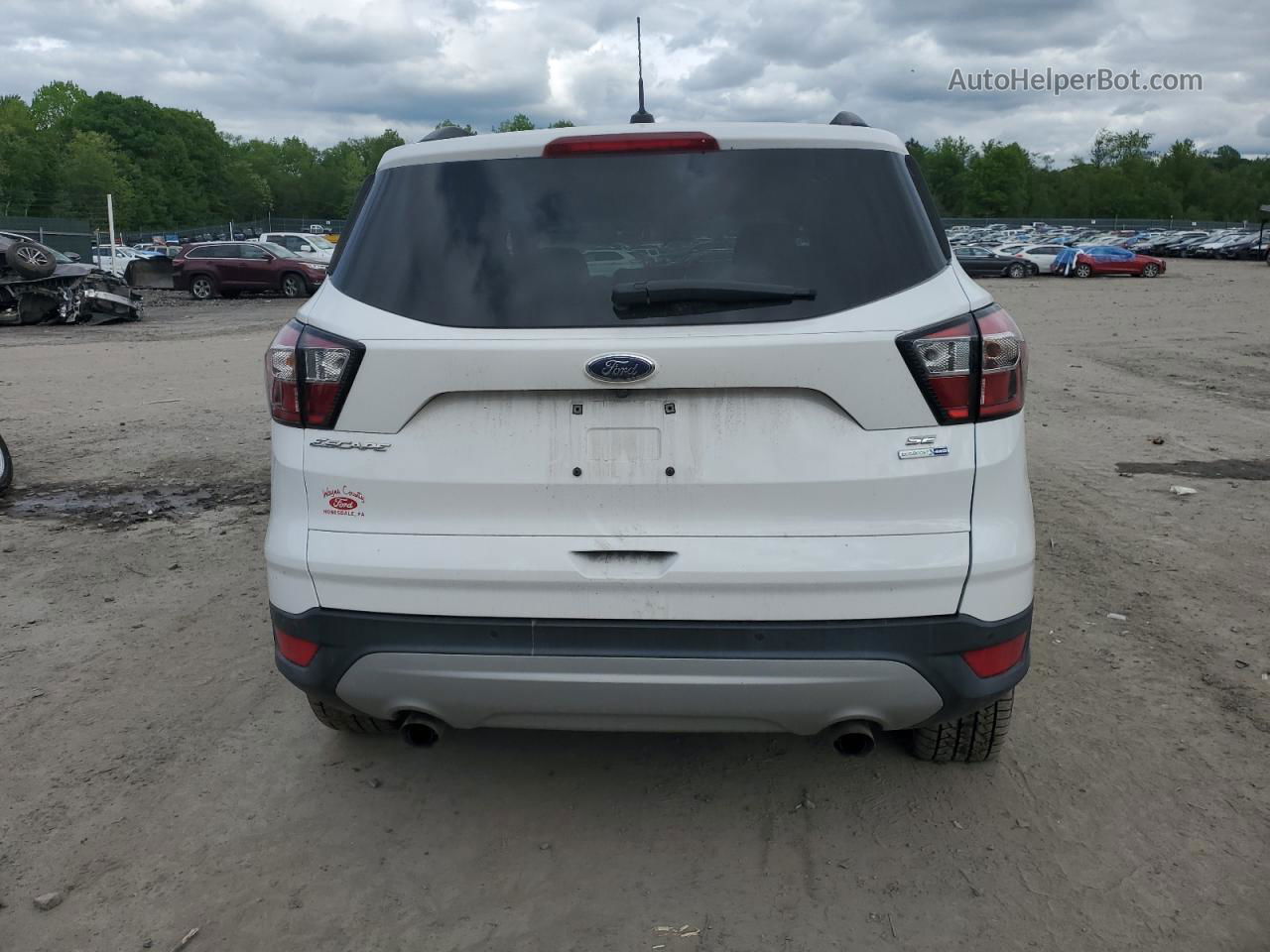 2017 Ford Escape Se White vin: 1FMCU9GD4HUC91911