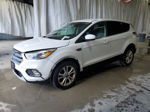 2017 Ford Escape Se Белый vin: 1FMCU9GD4HUE37711