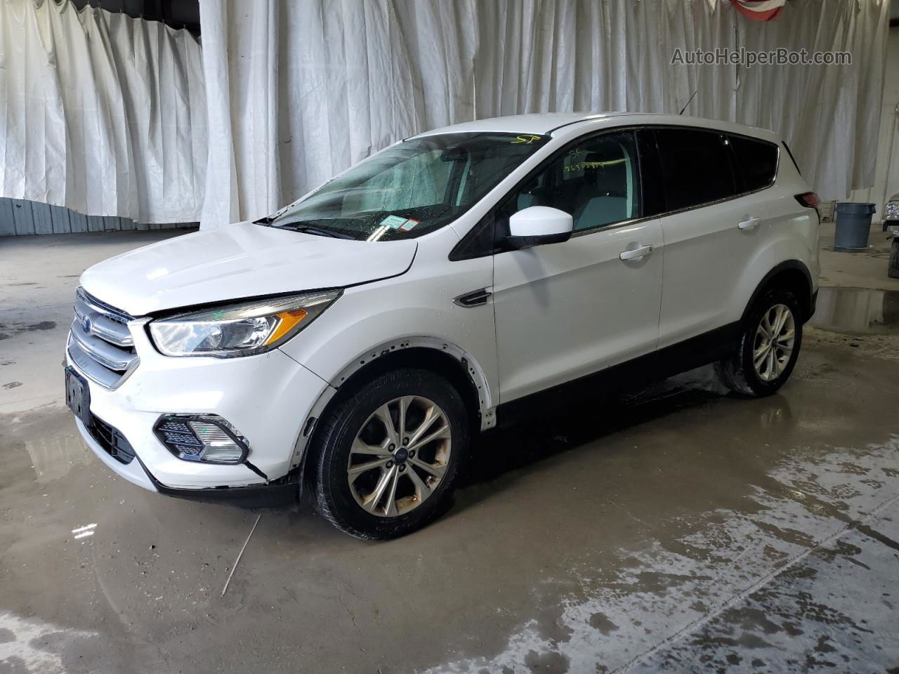 2017 Ford Escape Se White vin: 1FMCU9GD4HUE37711