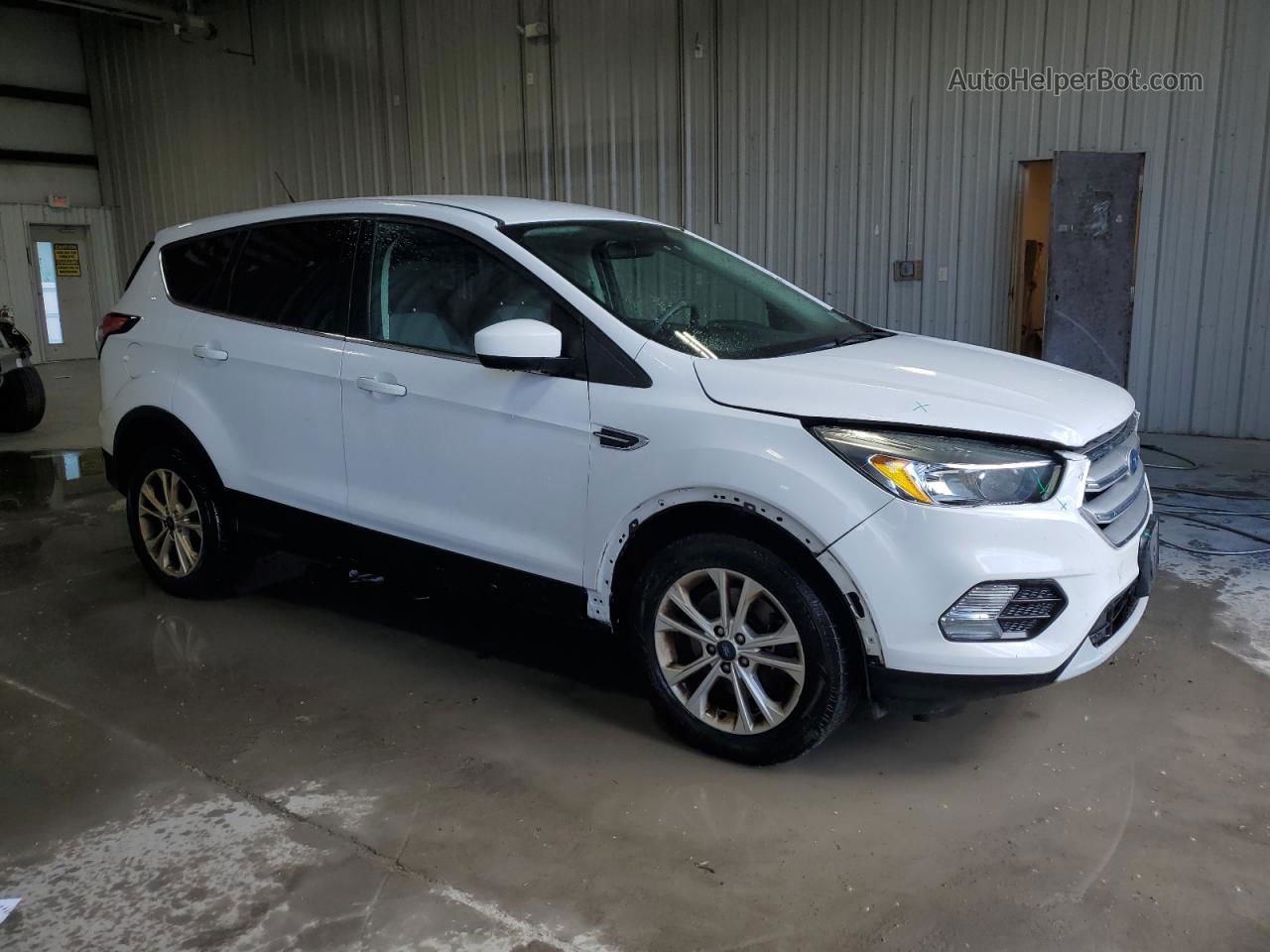 2017 Ford Escape Se White vin: 1FMCU9GD4HUE37711