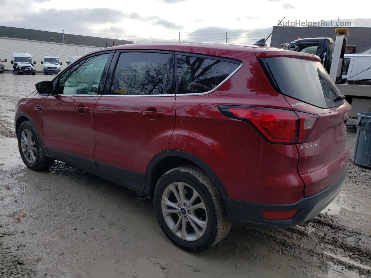 2019 Ford Escape Se Red vin: 1FMCU9GD4KUB24567