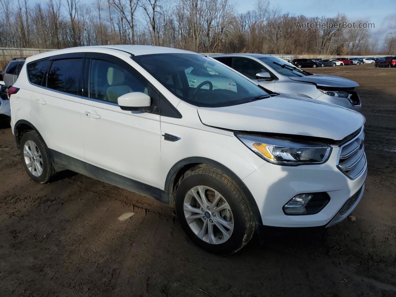 2019 Ford Escape Se White vin: 1FMCU9GD5KUB54127