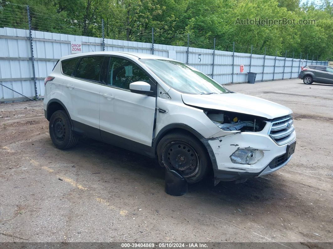 2017 Ford Escape Se White vin: 1FMCU9GD6HUA70066