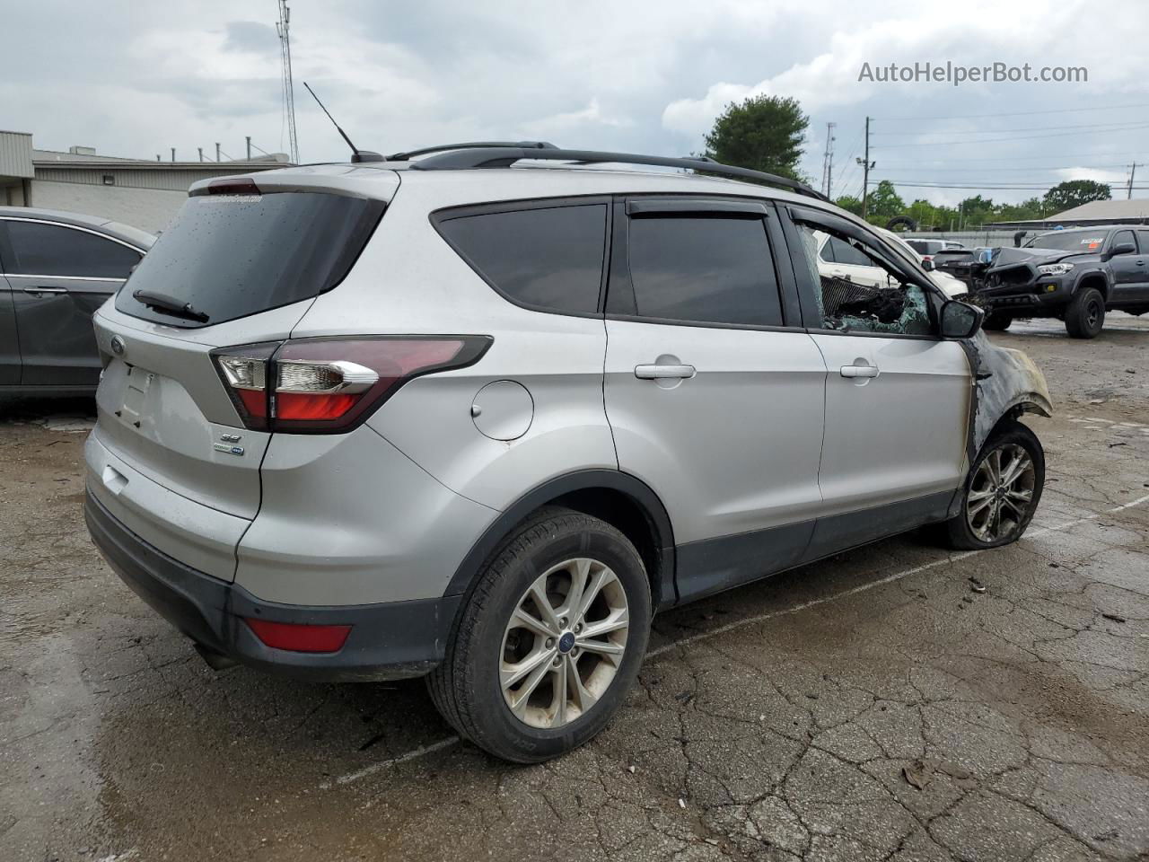 2017 Ford Escape Se Silver vin: 1FMCU9GD6HUA77762