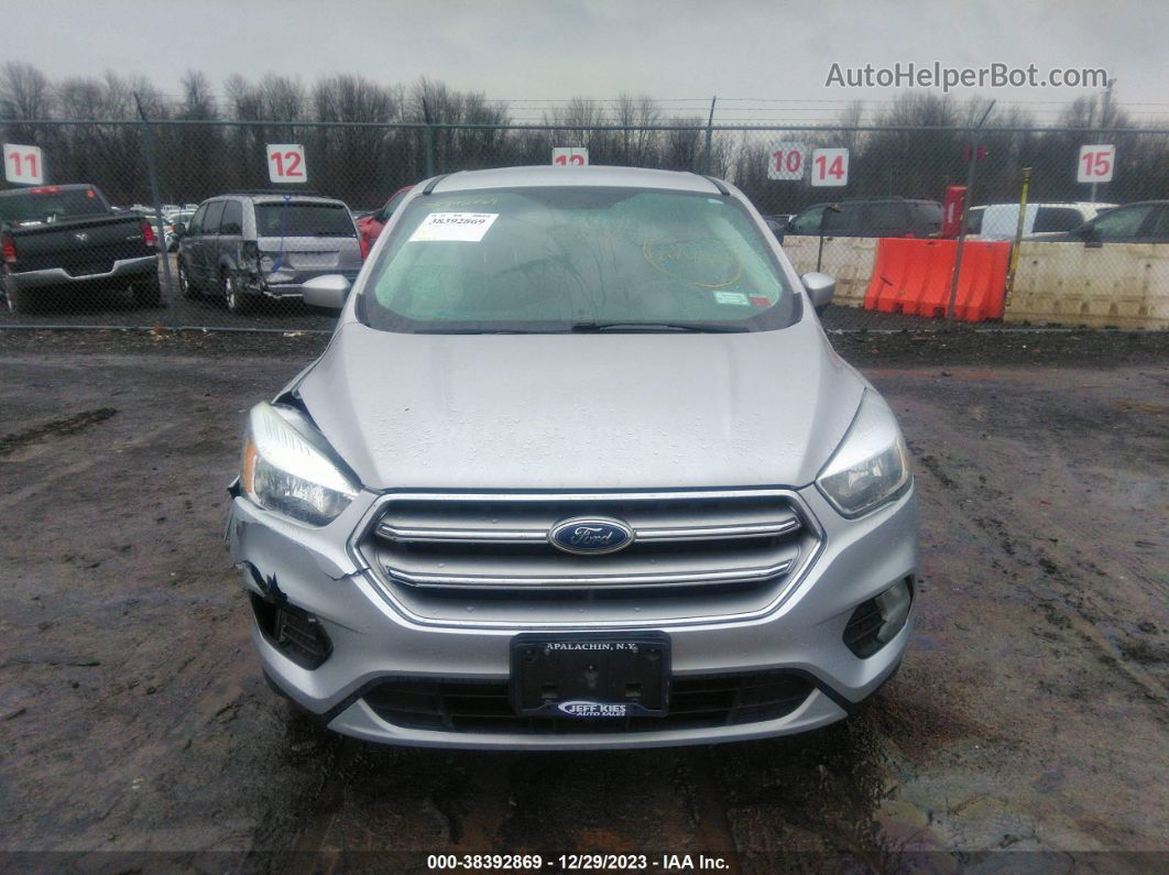 2017 Ford Escape Se Silver vin: 1FMCU9GD6HUB19136