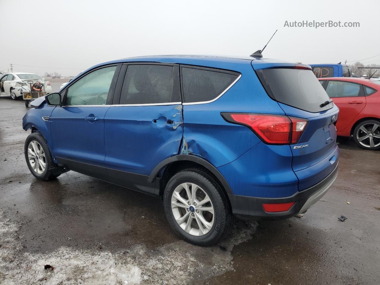 2019 Ford Escape Se Синий vin: 1FMCU9GD6KUA79812