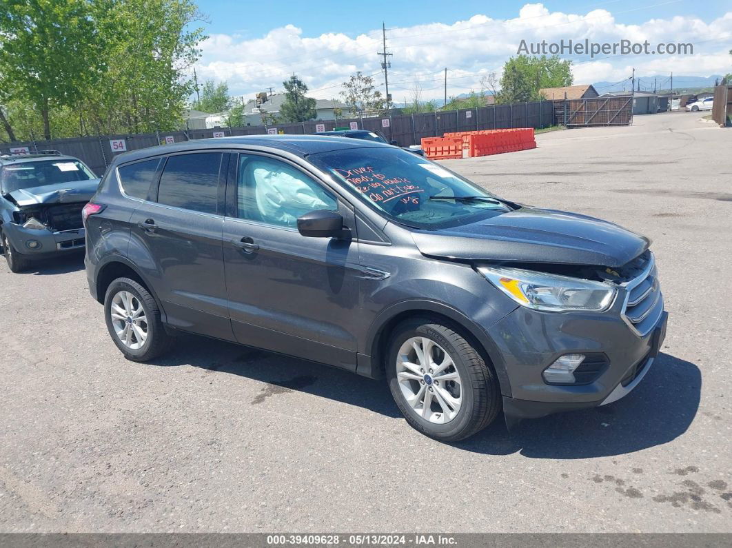 2017 Ford Escape Se Gray vin: 1FMCU9GD7HUC87819